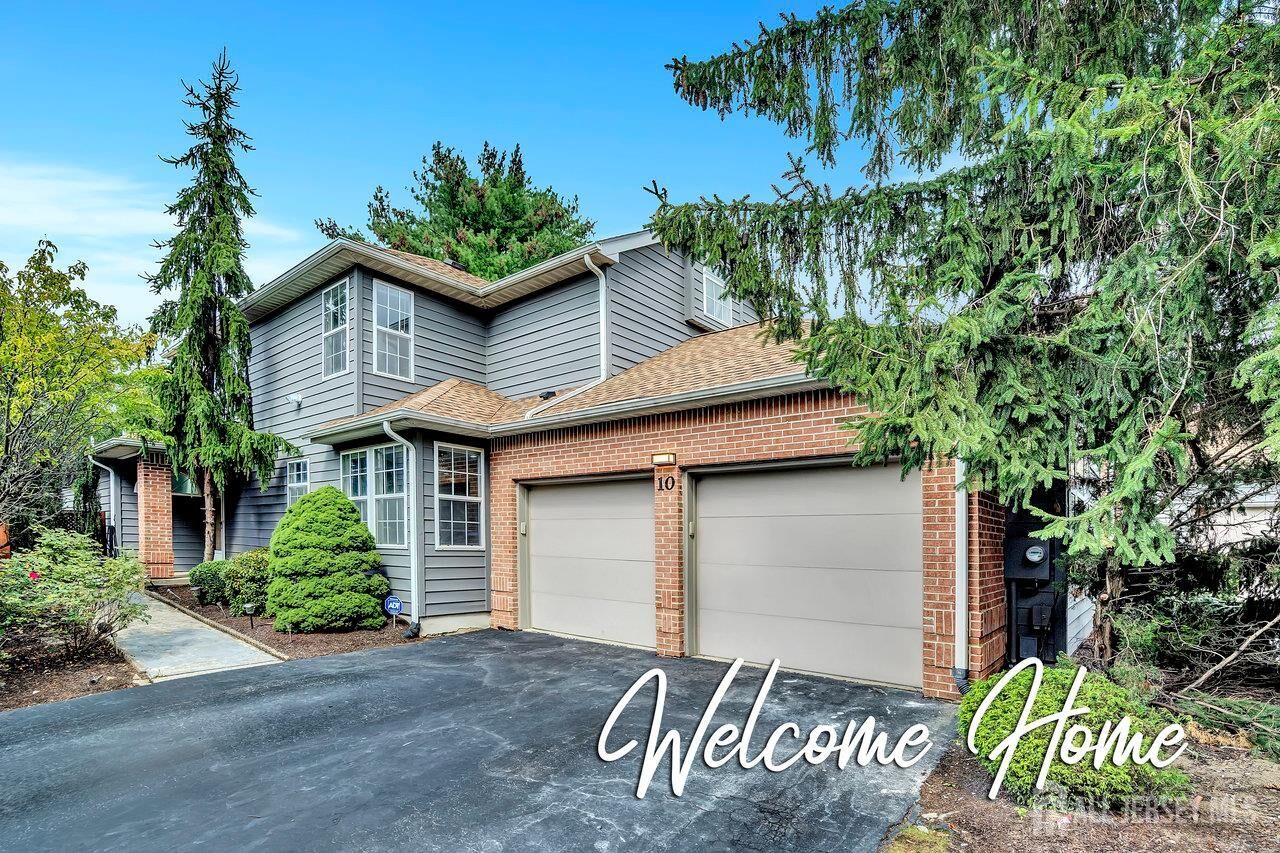 Property Photo: 10 Sawgrass Court NJ 08831