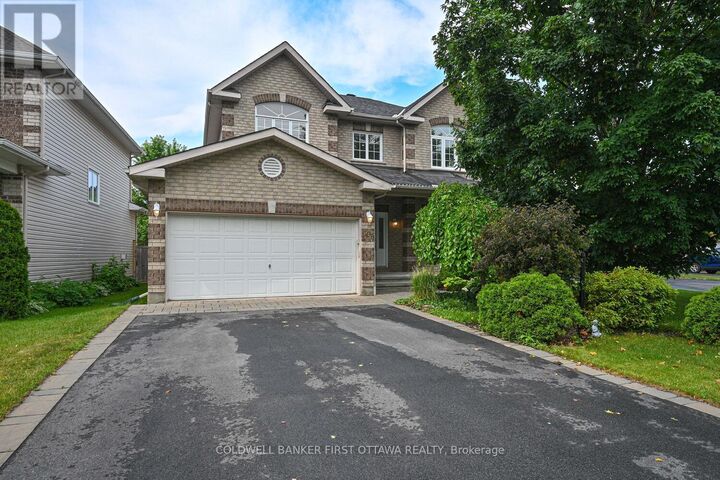 105 Sirocco Crescent  Ottawa ON K2S 2C9 photo