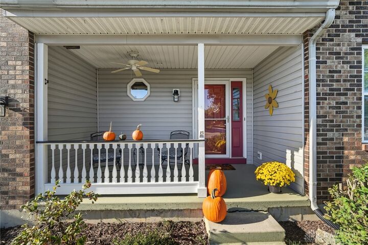 Property Photo:  1022 Meadow Thrush Drive  OH 45315 