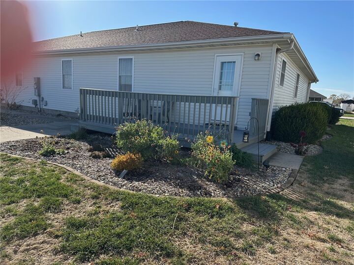 Property Photo:  3020 Sugar Mill Court  IL 62401 