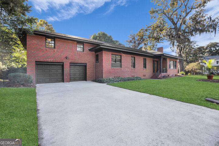 3 Gordonston Avenue  Savannah GA 31404 photo