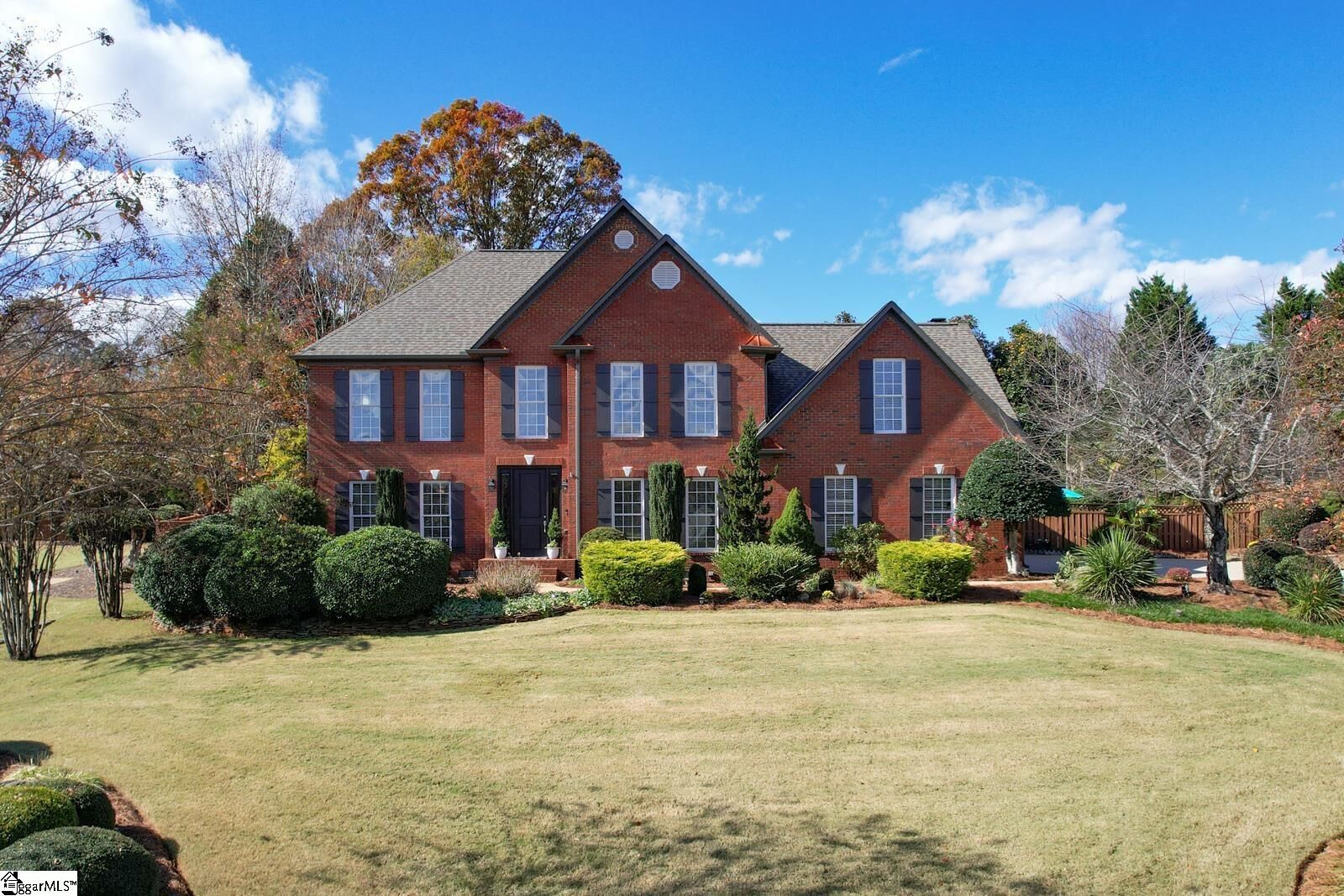 Property Photo: 420 S Oakley Lane SC 29301