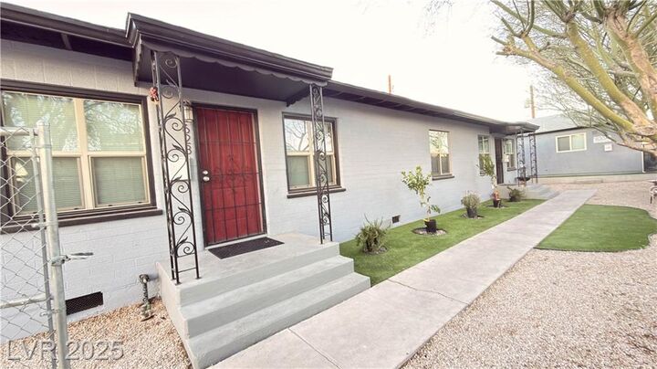 Property Photo: 628 North 9th Street NV 89101