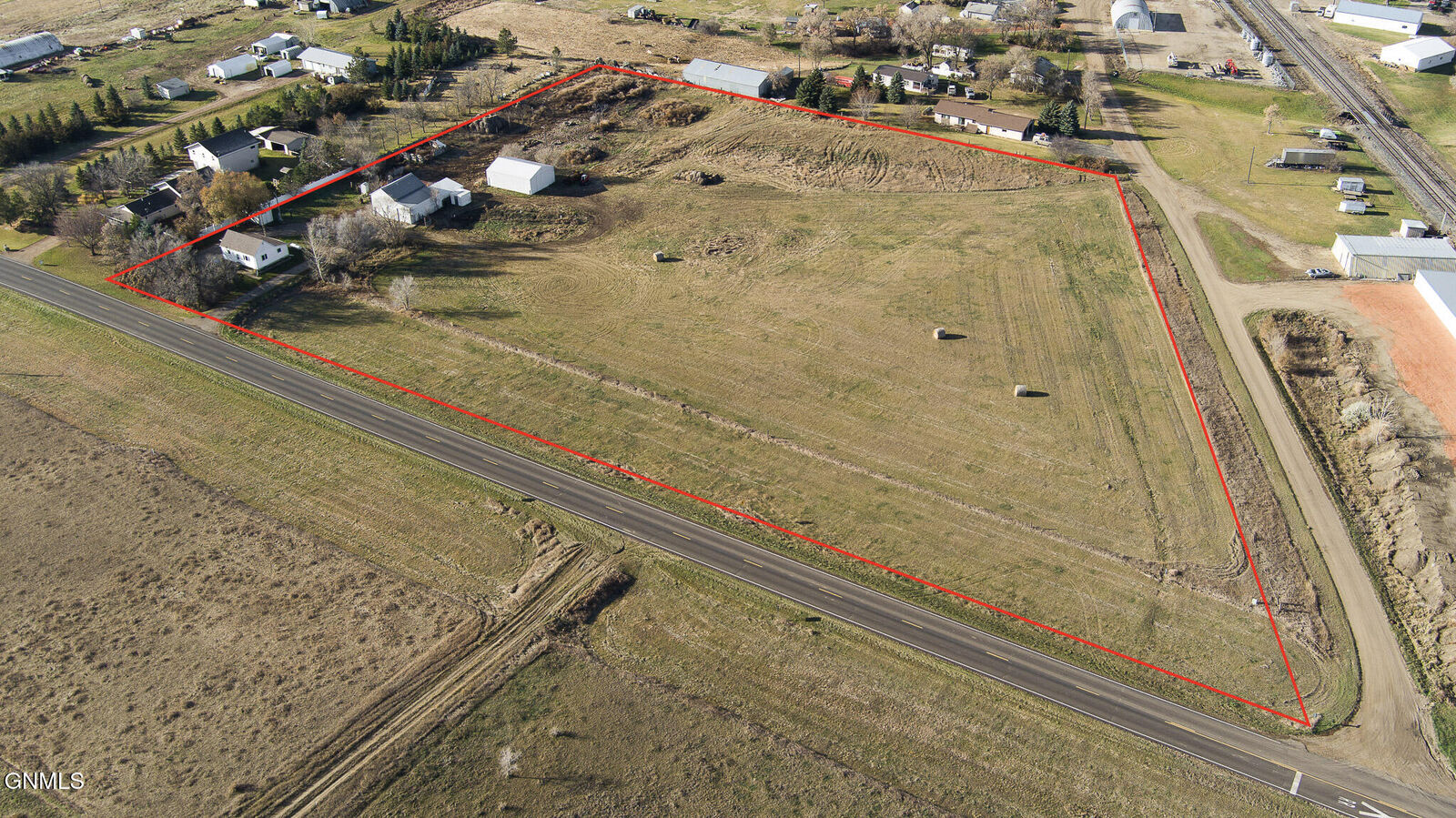 Property Photo:  861 53rd Ave SW  ND 58545 