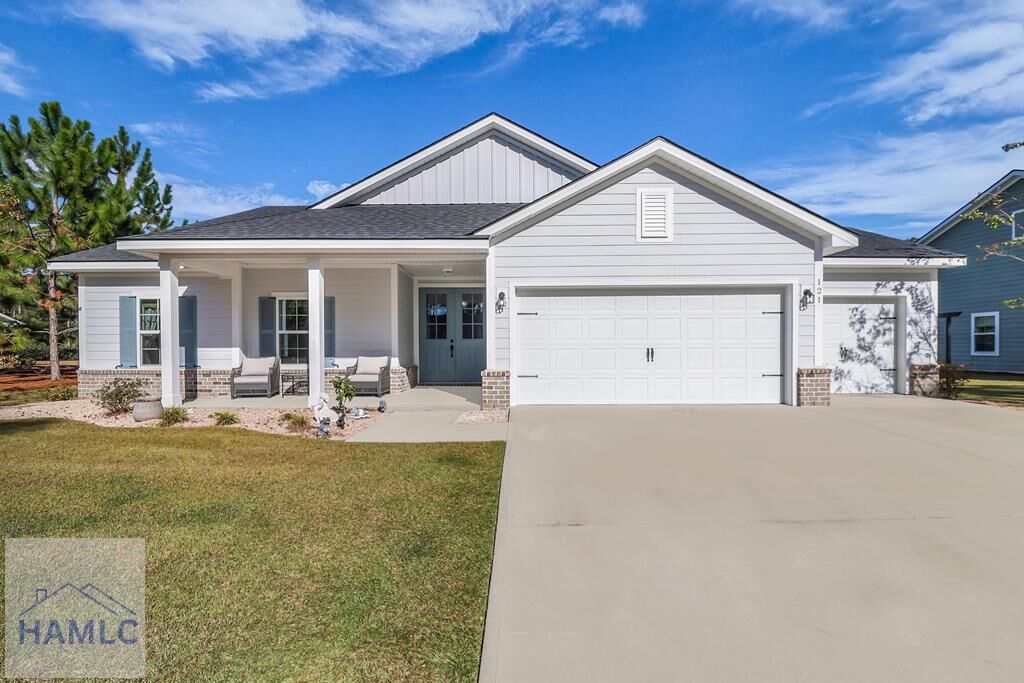 Property Photo: 121 Crawford Lane GA 31324