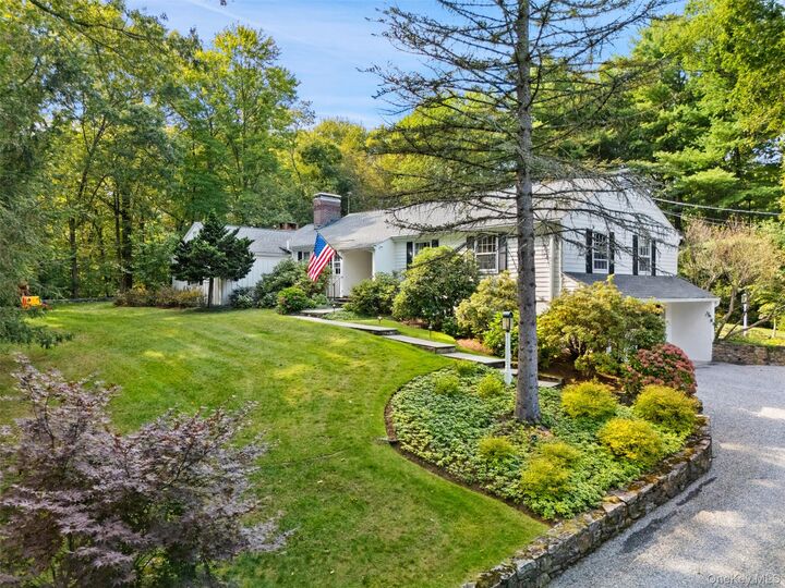 Property Photo:  43 Croton Lake Road  NY 10536 