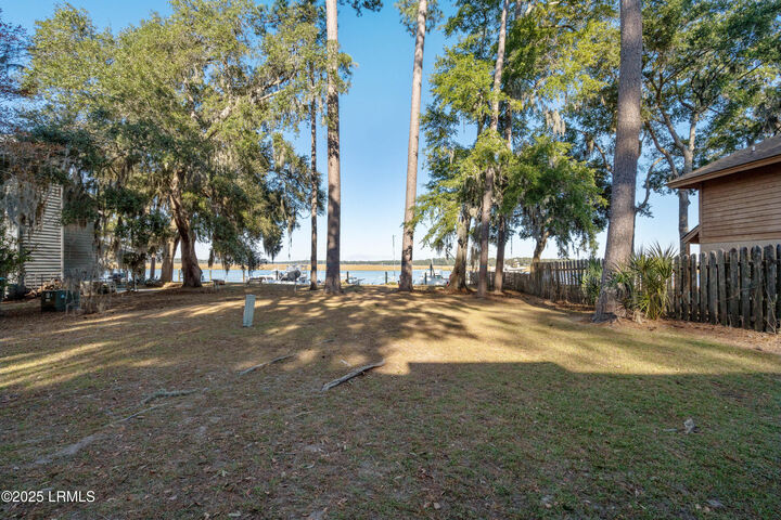 Property Photo:  102 Battery Lane 102  SC 29902 