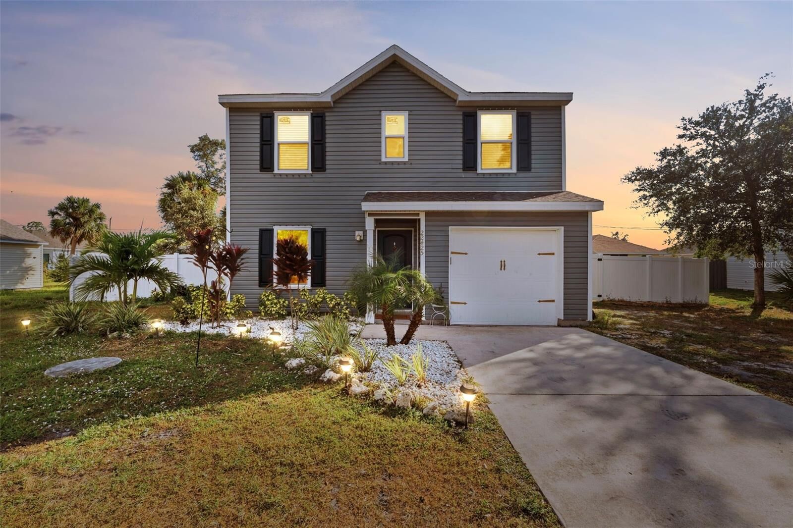 Property Photo:  22425 Esplanade Avenue  FL 33954 