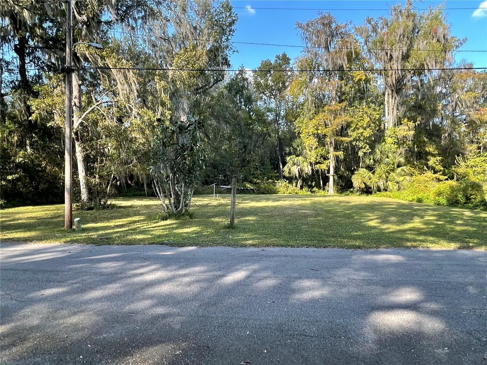 Property Photo: 3785 Cr 405N FL 33538