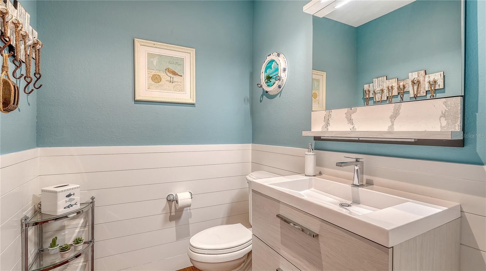 Property Photo: 2333 Gulf Of Mexico Drive 1A2 FL 34228