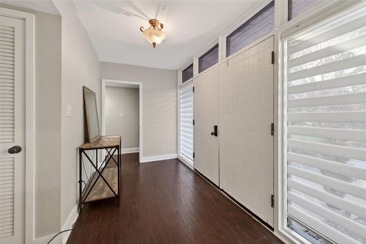 Property Photo: 46 Nottingham Way FL 33844