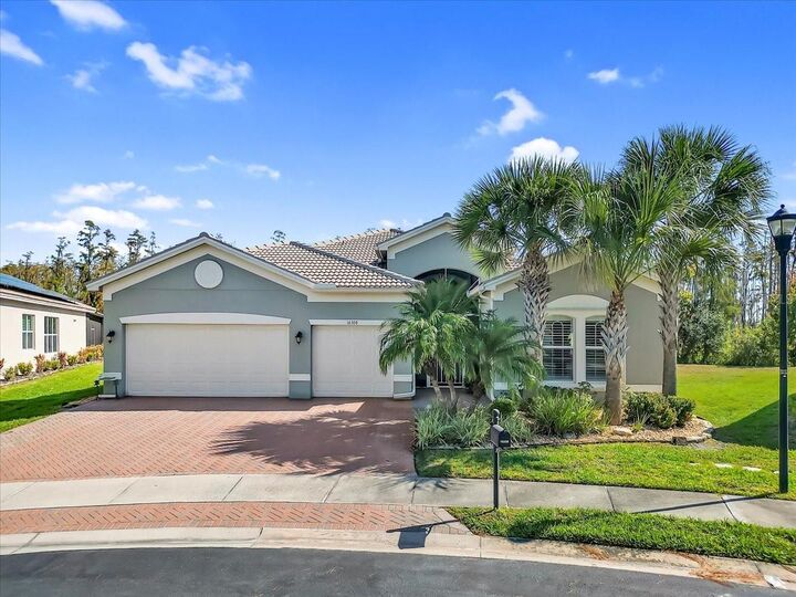 Property Photo: 16308 Garnet Glen Place FL 33598