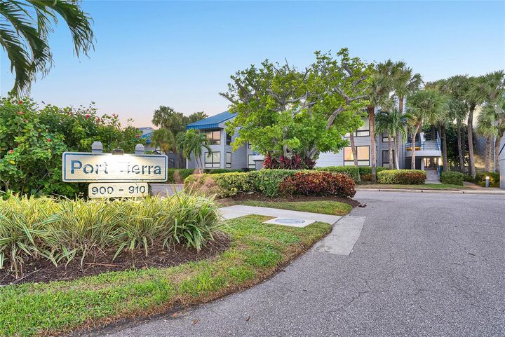 Property Photo: 910 Pinellas Bayway S 107 FL 33715