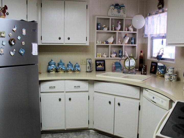 Property Photo: 46 Palm Forest Drive FL 33770