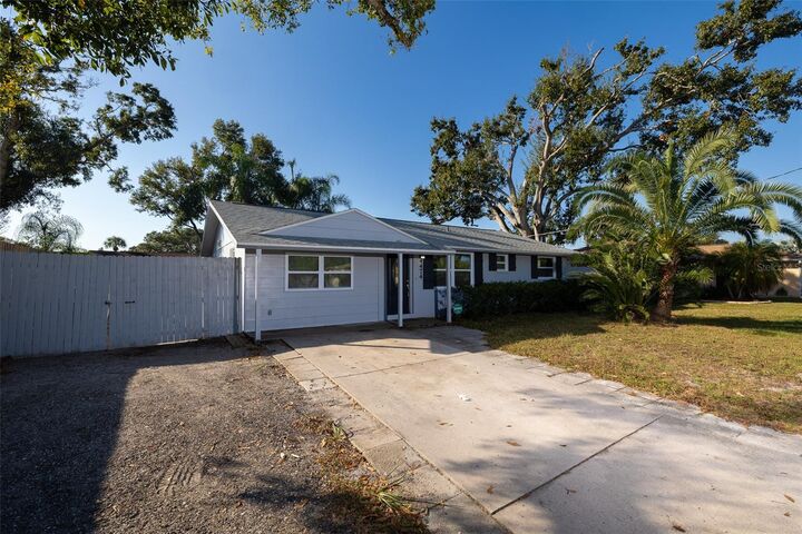 Property Photo: 4474 Maygog Road FL 34233