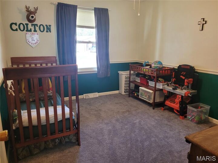 Property Photo: 20 Pin Oak Drive IL 62249