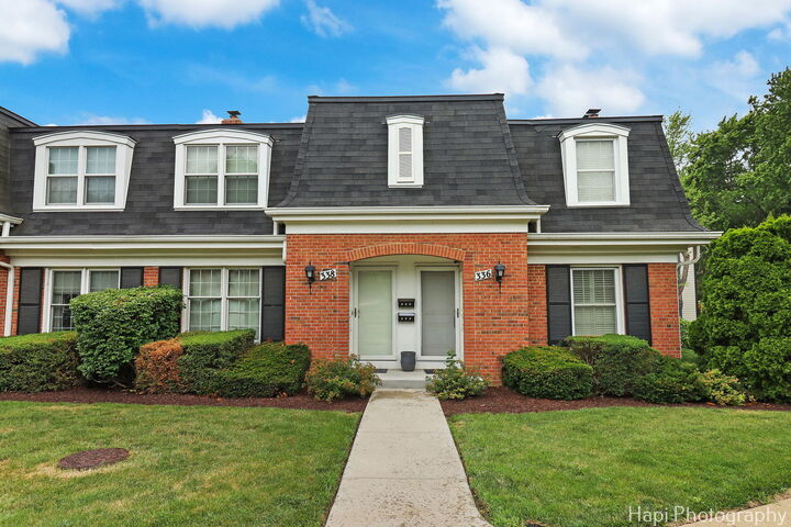 Property Photo: 336 Eastern Avenue IL 60010