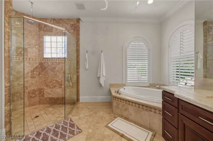 Property Photo:  494 Seabee Avenue  FL 34108 
