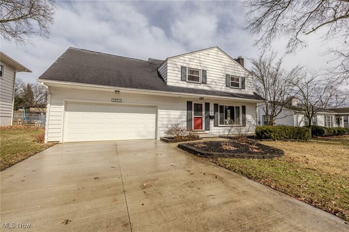 Property Photo:  3852 Edinburgh  OH 44511 