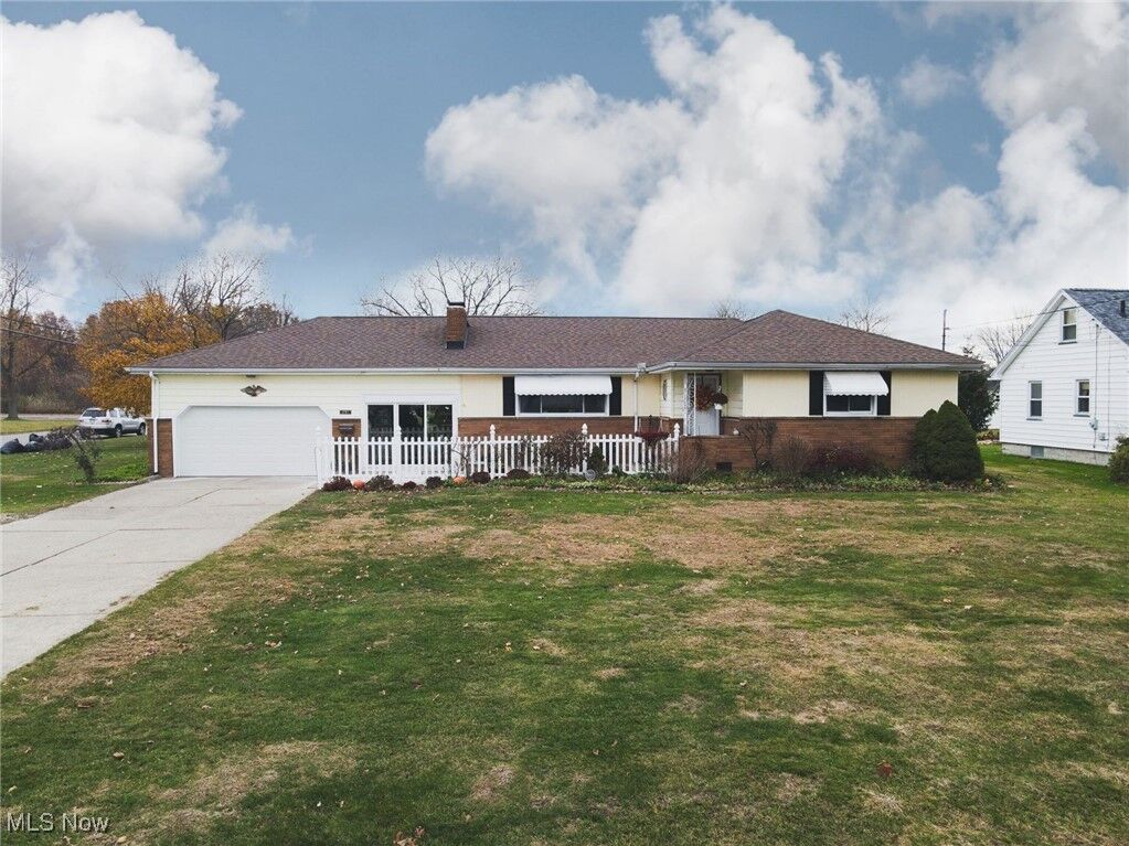 Property Photo:  291 Struthers Liberty Road  OH 44405 