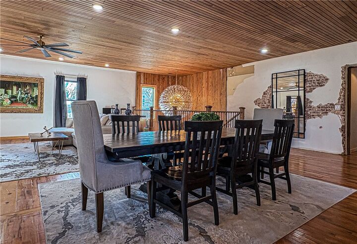 Property Photo: 510 E Madison Avenue AR 72616