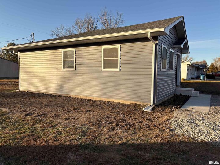 Property Photo: 504 Westhaven Drive IL 62801