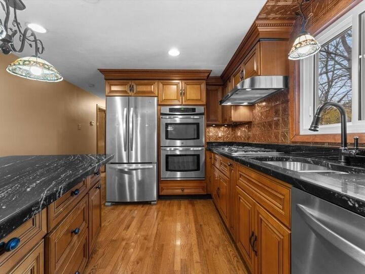 11 Benson Street  Worcester MA 01604 photo