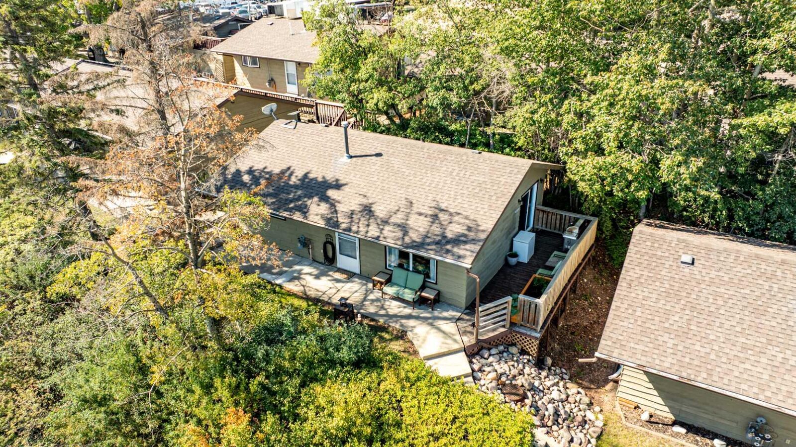 Property Photo: 25054 South Pine Lake Road 1012 AB T0M 1R0