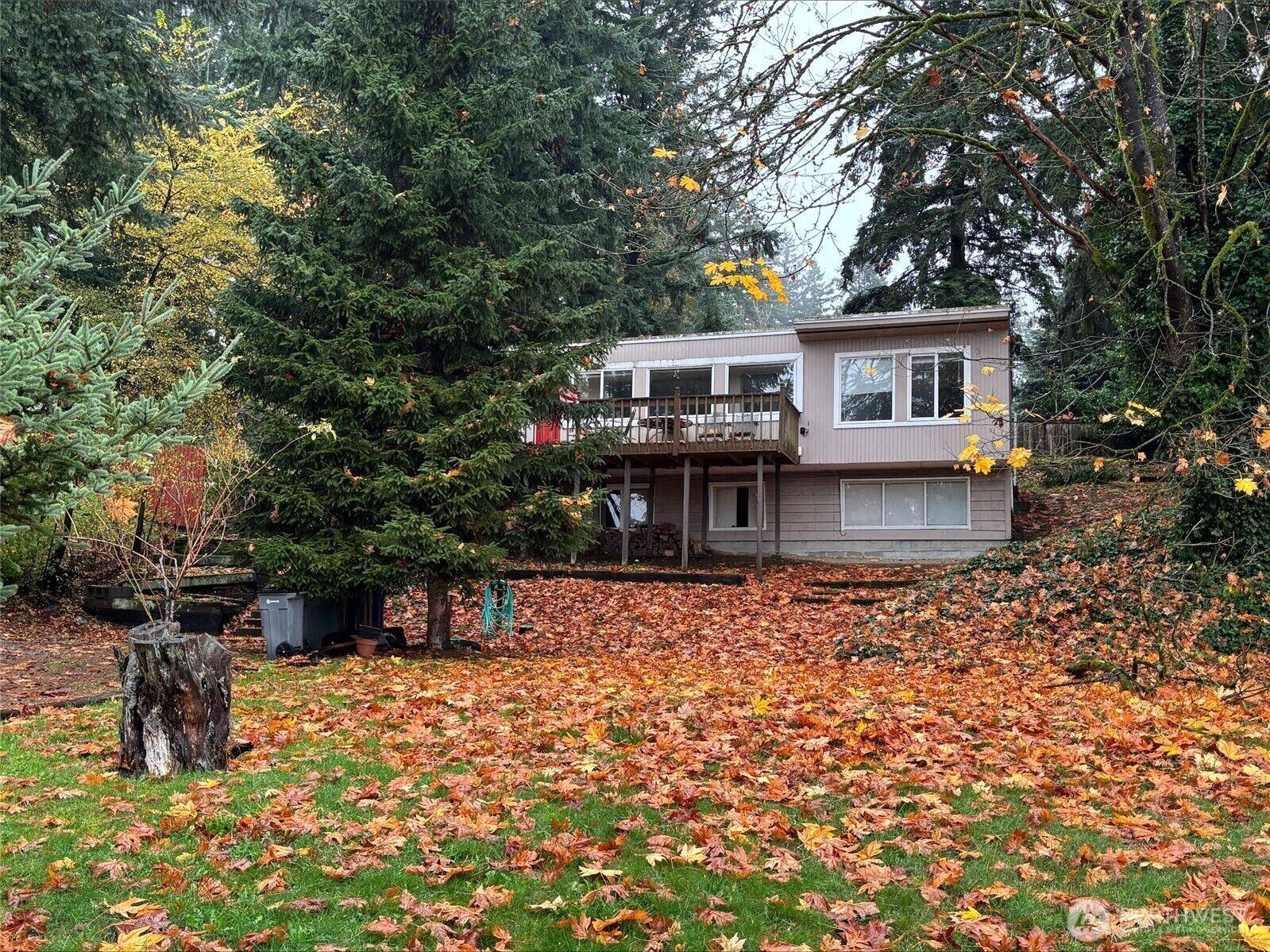 Property Photo: 23819 7th Avenue W WA 98021