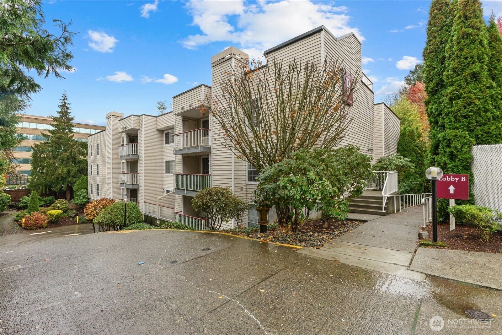 Property Photo: 132 NE 95th Street B309 WA 98115