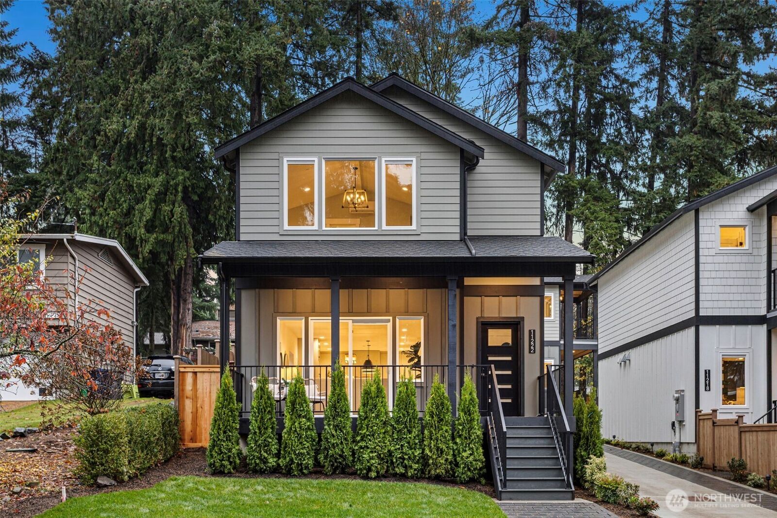 Property Photo:  11222  115th Place NE  WA 98033 