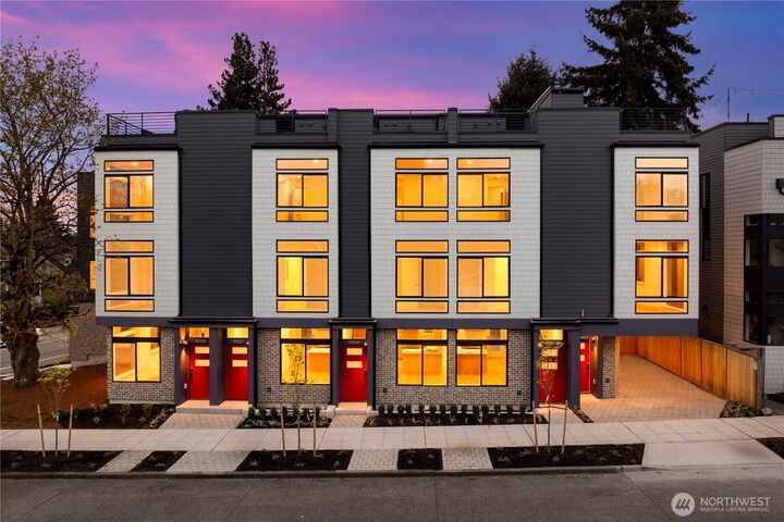 7005  9th Avenue NE  Seattle WA 98115 photo