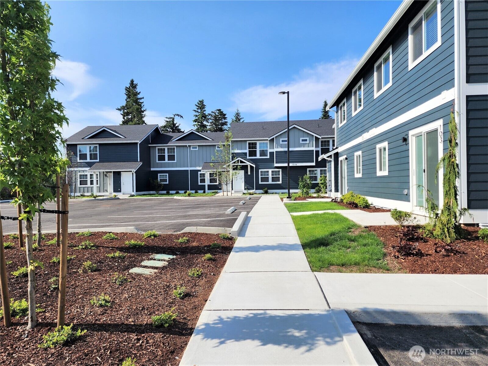 Property Photo:  1031  Cedar Avenue 102  WA 98270 