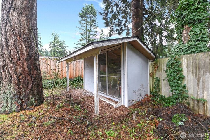 Property Photo:  5902  178th Street SW  WA 98037 