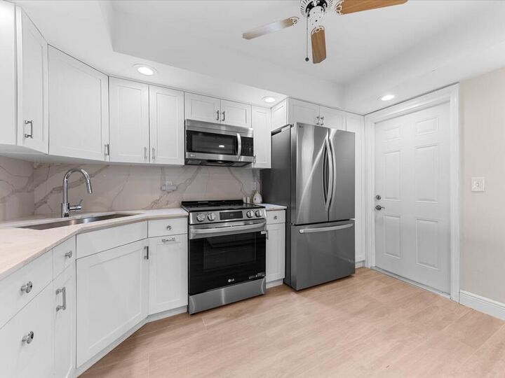 Property Photo: 3111 NE 51st Street 101C FL 33308