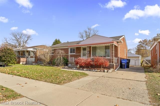 Property Photo:  29354 Sherry Avenue  MI 48071 