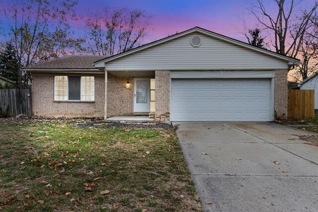 Property Photo: 1735 Crestline Drive MI 48083