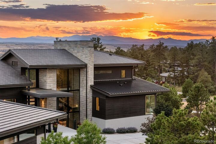 Property Photo:  7868 Forest Keep Circle  CO 80134 