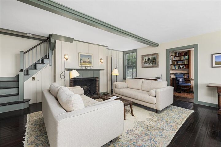 Property Photo:  10 Casey Court  RI 02840 