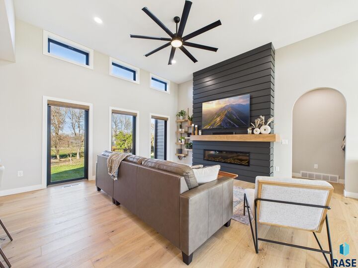 Property Photo:  47518 Pony Meadow Ct  SD 57055 