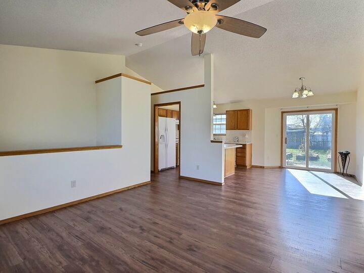 Property Photo:  1929 W Schoolhouse St  KS 67060 