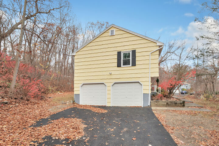 Property Photo: 76 Dorman Road CT 06478