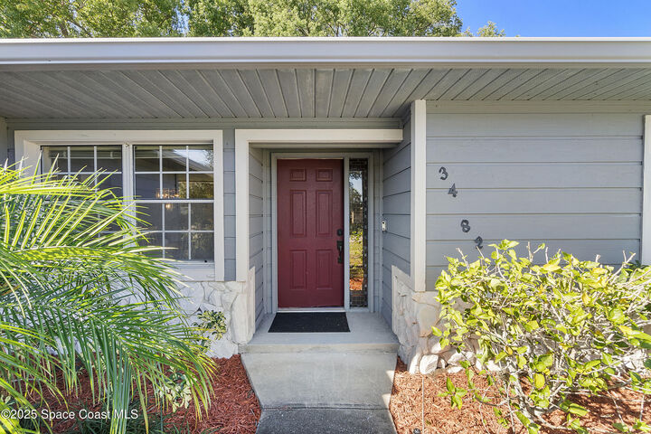 Property Photo: 3482 Trevino Circle FL 32780