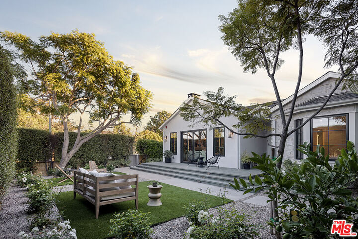 Property Photo:  2515 Marguerita Ave  CA 90402 