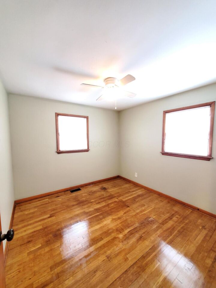 Property Photo: 3353 Towers S Court OH 43227