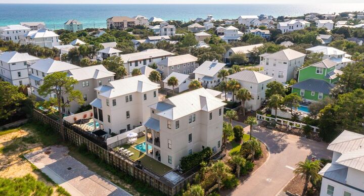 Property Photo:  178 Woodward Drive Drive  FL 32459 