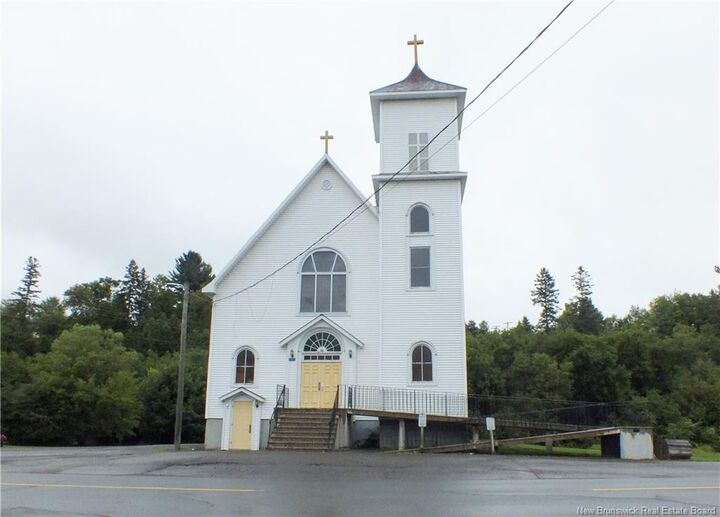 152 Church Street — photo 1