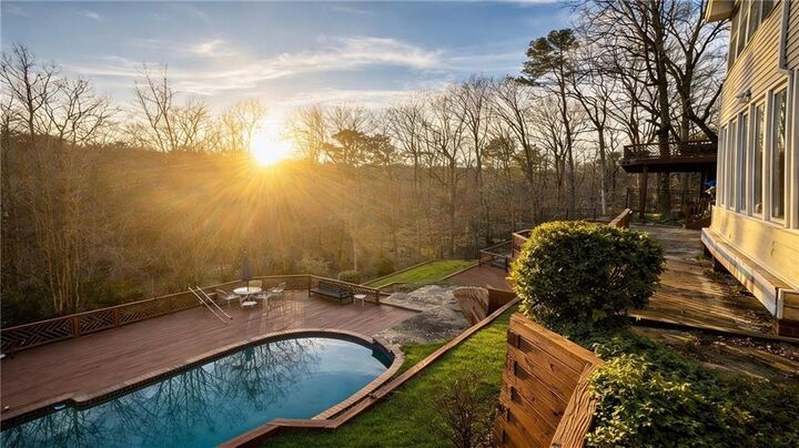 Property Photo:  4070 Runnymede Drive SW  GA 30047 