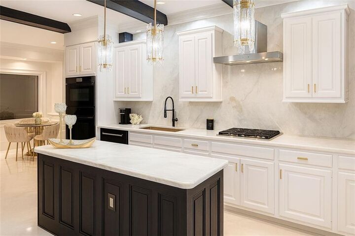 Property Photo: 4070 Runnymede Drive SW GA 30047