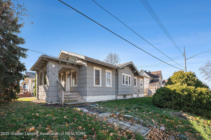 1919 N East Street  Lansing MI 48906 photo